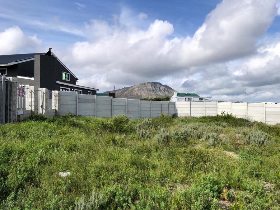 Commercial Property for Sale in Perlemoenbaai Western Cape